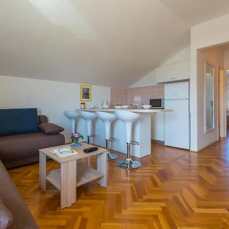 Apartment Akelava Crikvenica