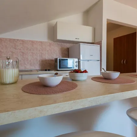 Akelava * קריקווניצה