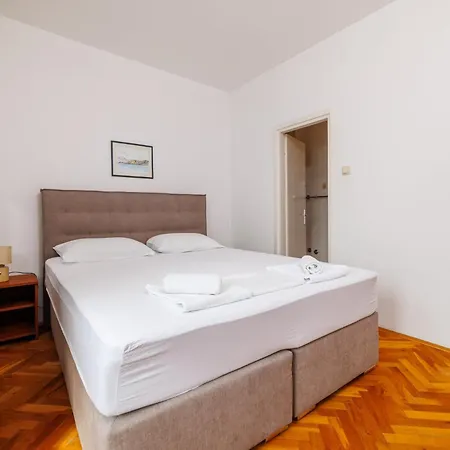 Akelava קריקווניצה